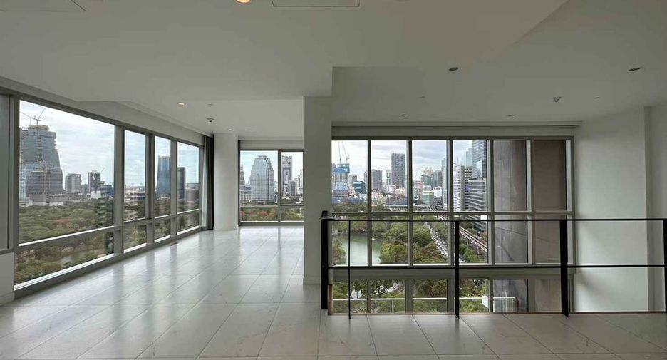Wohnung zur Miete mit 4 Zimmer in Pathum Wan, Bangkok