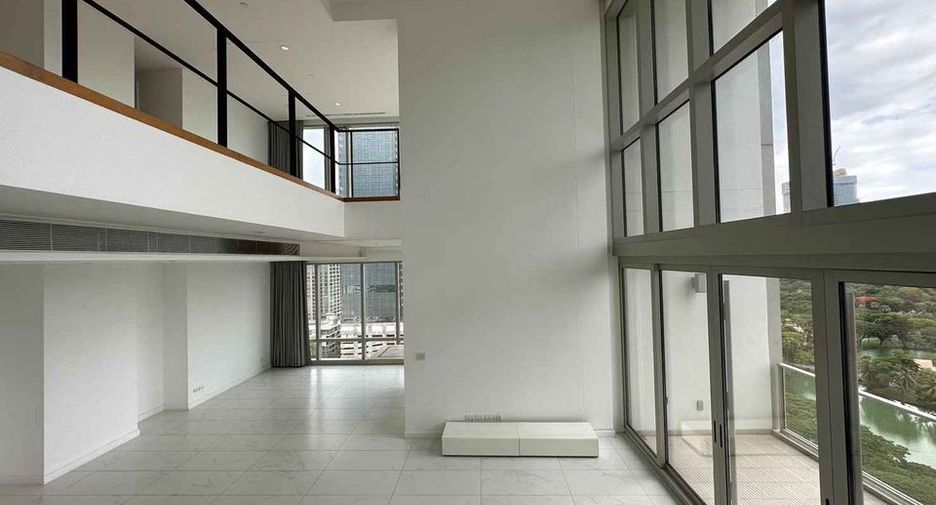 Wohnung zur Miete mit 4 Zimmer in Pathum Wan, Bangkok