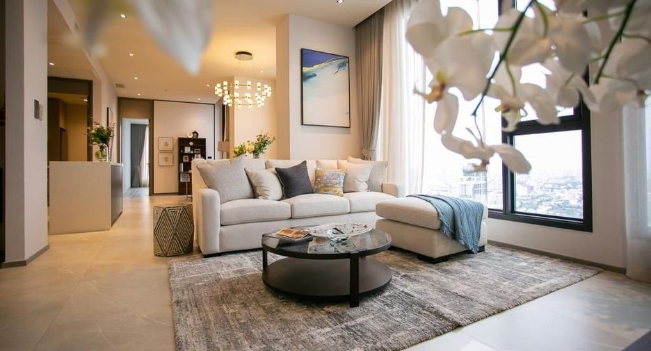 Condo en alquiler de 3 habitaciones en Khlong Toei, Bangkok