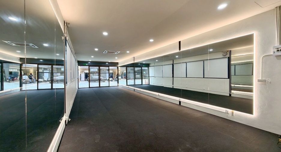 For rent retail Space in Suan Luang, Bangkok
