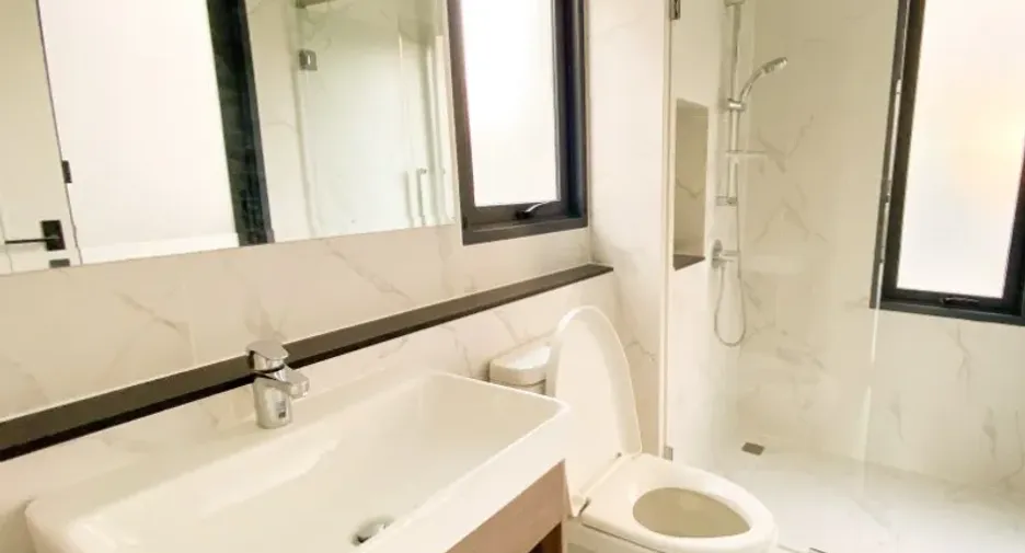 For rent 2 bedrooms townhouse in Suan Luang, Bangkok