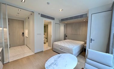 Wohnung zur Miete mit Studio in Watthana, Bangkok