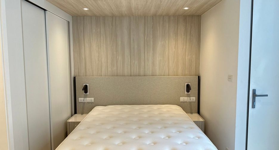 Wohnung zur Miete mit Studio in Watthana, Bangkok