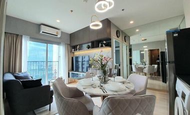 For rent 2 bedrooms condo in Huai Khwang, Bangkok