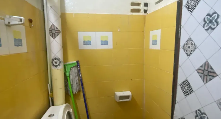 For rent 2 bedrooms townhouse in Bang Rak, Bangkok