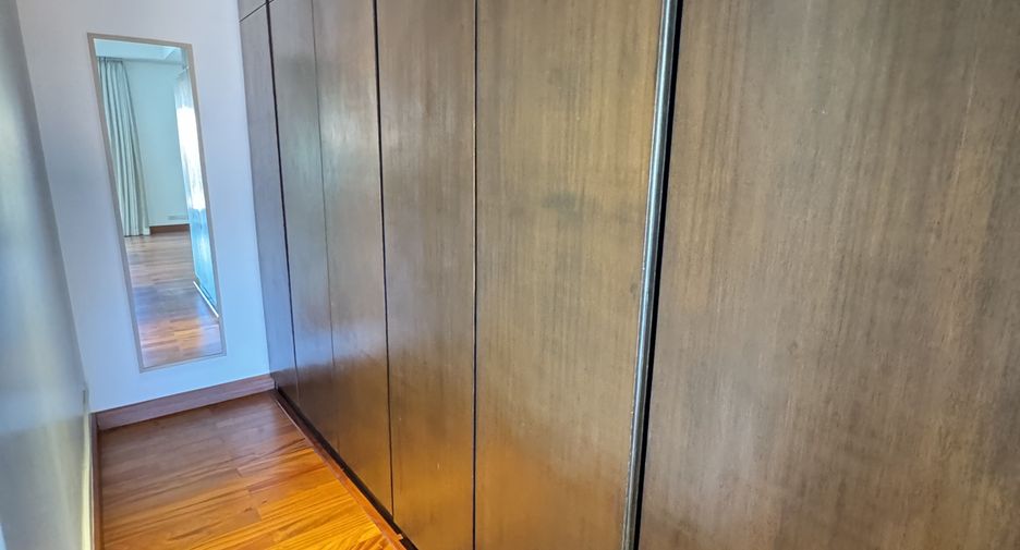 Villa zur Miete mit 4 Zimmer in Watthana, Bangkok