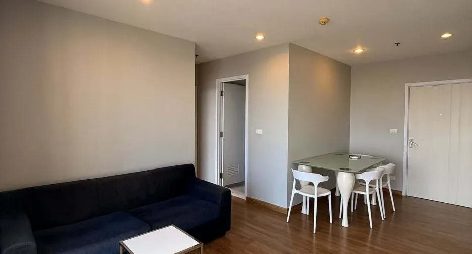For rent 2 bedrooms condo in Bang Sue, Bangkok