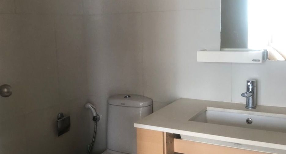 For rent studio condo in Ratchathewi, Bangkok