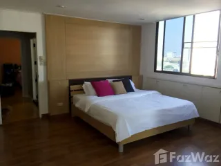 For rent 2 ベッドルーム condo in Watthana, Bangkok