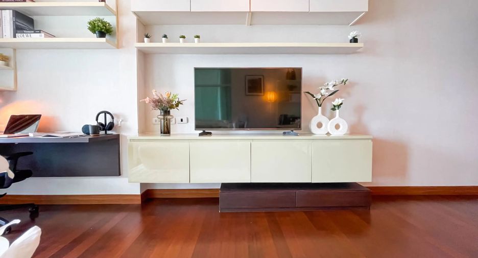 For rent 1 Beds condo in Watthana, Bangkok