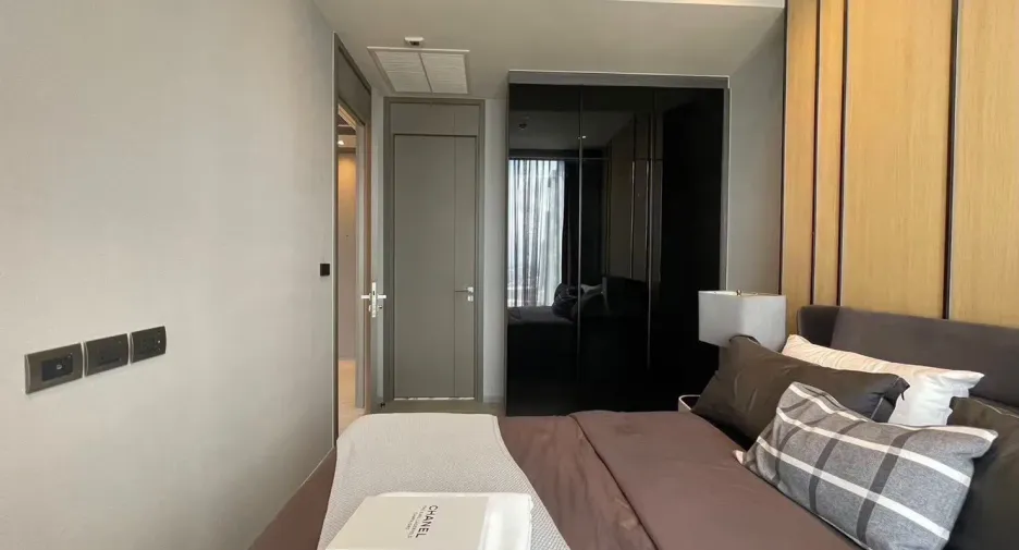 For rent 2 bedrooms condo in Khlong Toei, Bangkok