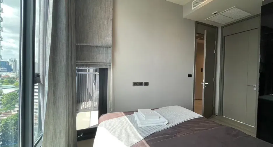 For rent 2 bedrooms condo in Khlong Toei, Bangkok