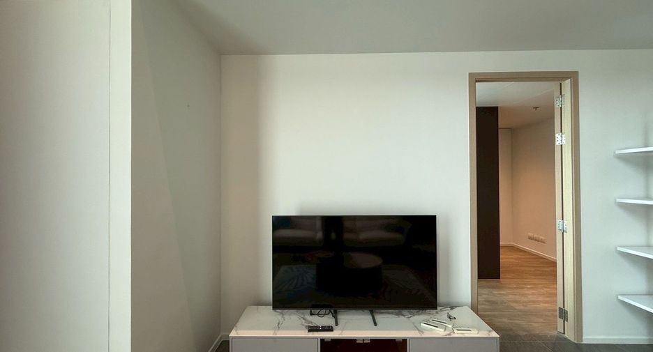 For rent 2 bedrooms condo in Sathon, Bangkok