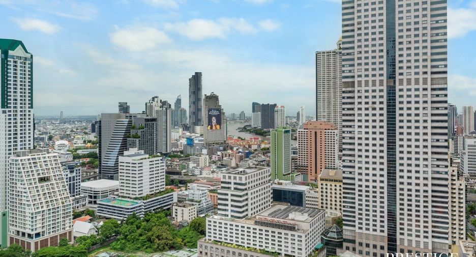For rent 2 bedrooms condo in Sathon, Bangkok