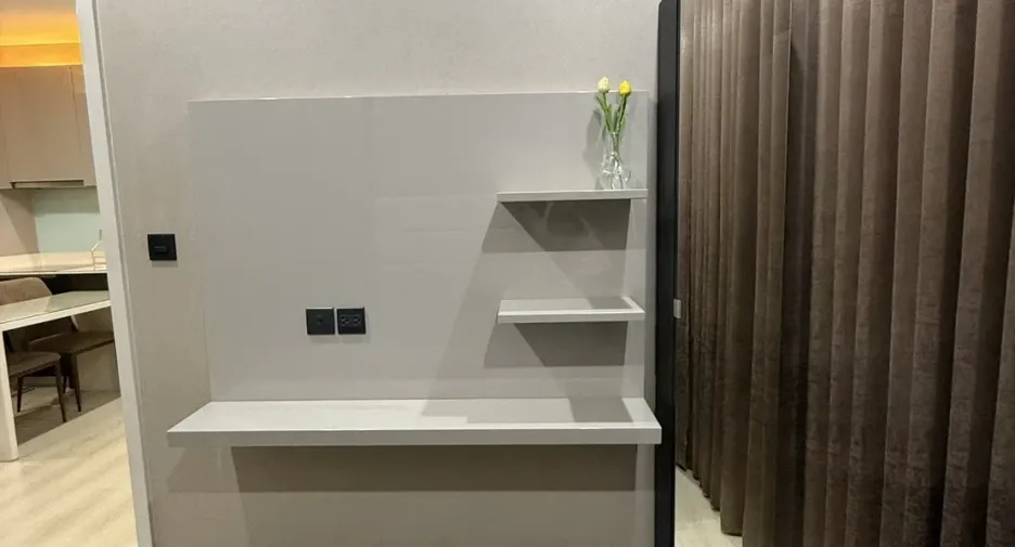 For rent 2 bedrooms condo in Phaya Thai, Bangkok
