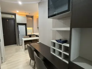 For rent 2 bedrooms condo in Phaya Thai, Bangkok