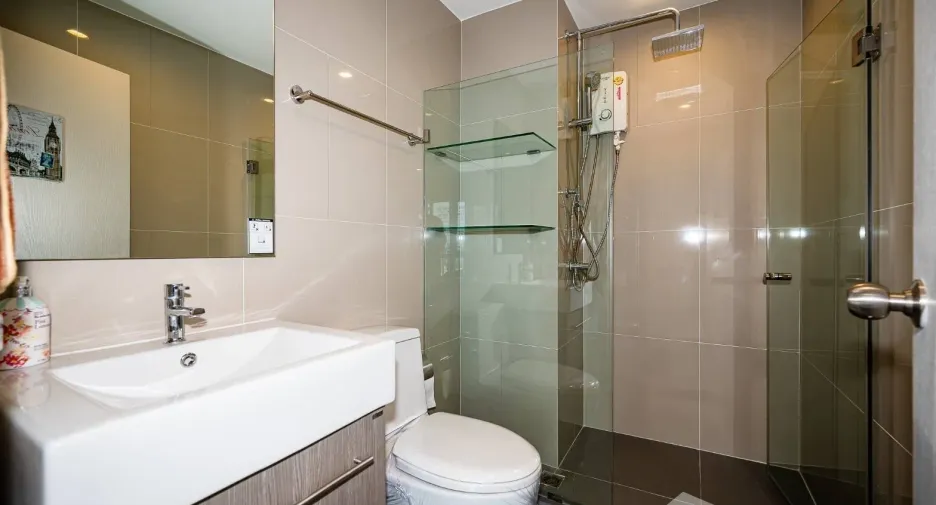 For rent 2 bedrooms condo in Bang Sue, Bangkok