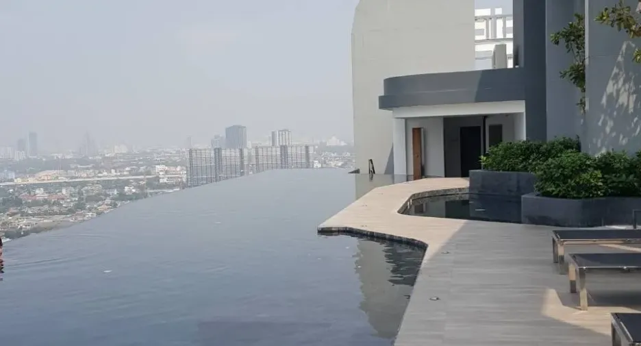 For rent 2 bedrooms condo in Bang Sue, Bangkok