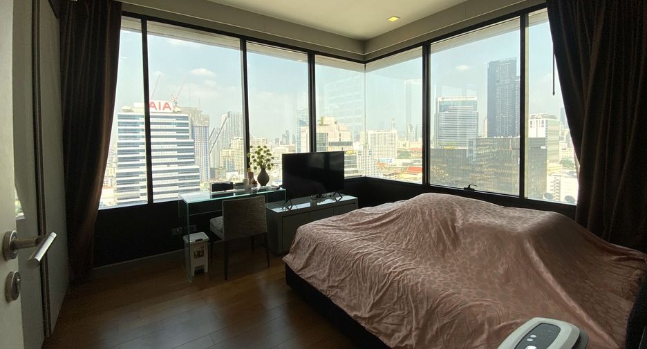 Wohnung zur Miete mit 2 Zimmer in Bang Rak, Bangkok