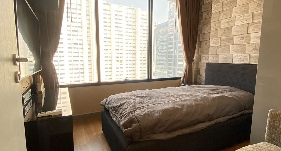 Wohnung zur Miete mit 2 Zimmer in Bang Rak, Bangkok