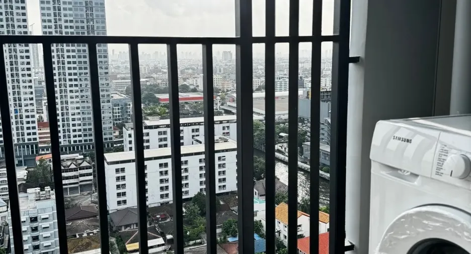 For rent 1 bed condo in Bang Kapi, Bangkok