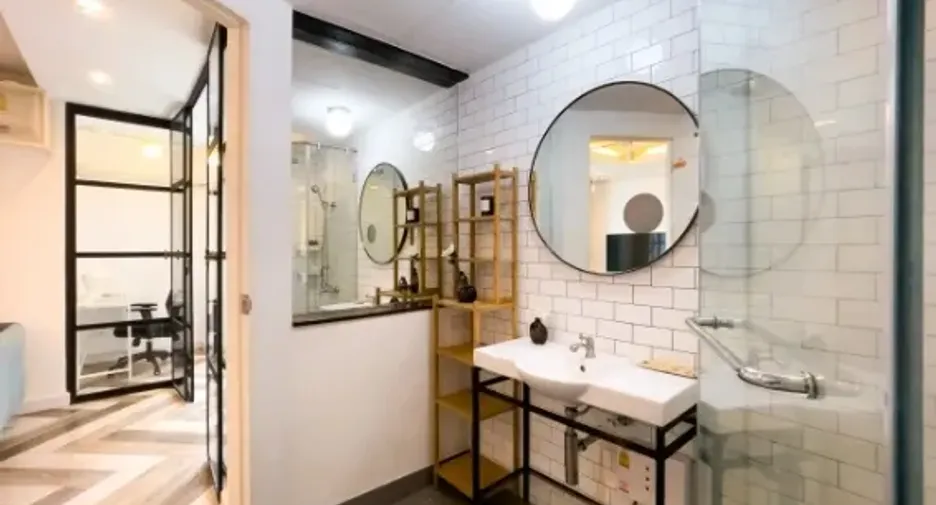 For rent 1 bed condo in Pathum Wan, Bangkok