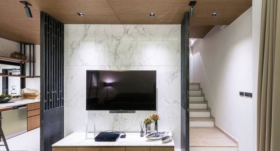 Casa en alquiler de 2 habitaciones en Saphan Sung, Bangkok