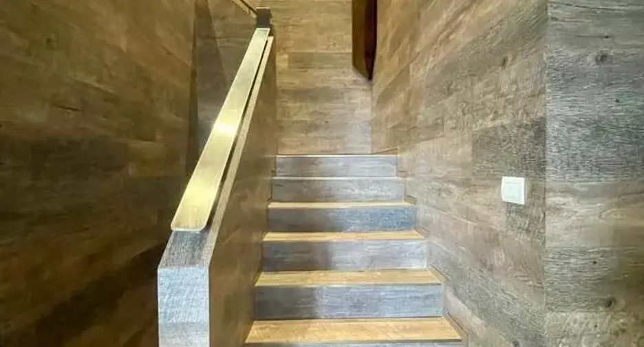 For rent 3 bedrooms condo in Pathum Wan, Bangkok