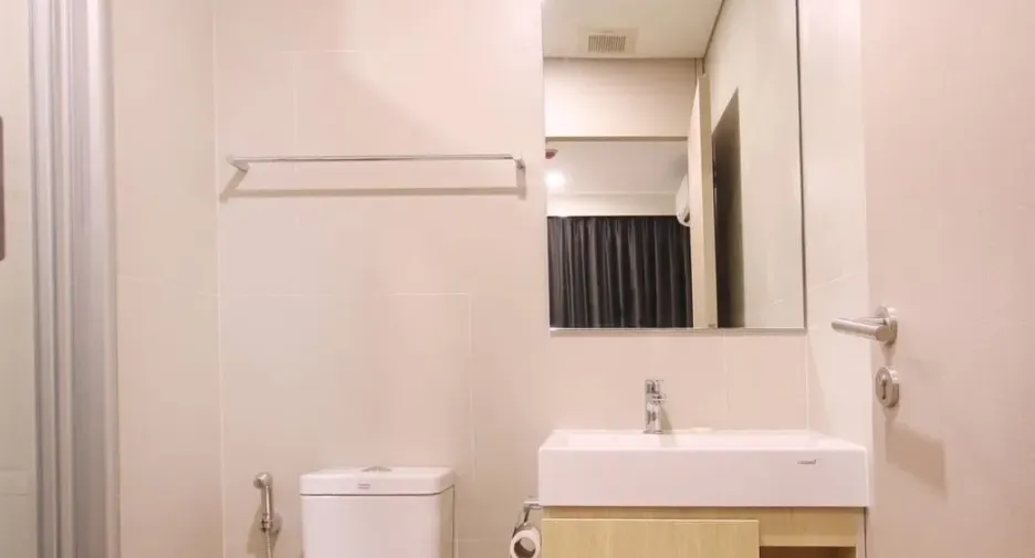 For rent studio condo in Watthana, Bangkok