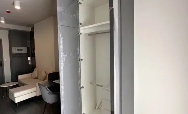 Wohnung zur Miete mit 1 Zimmer in Khlong Toei, Bangkok