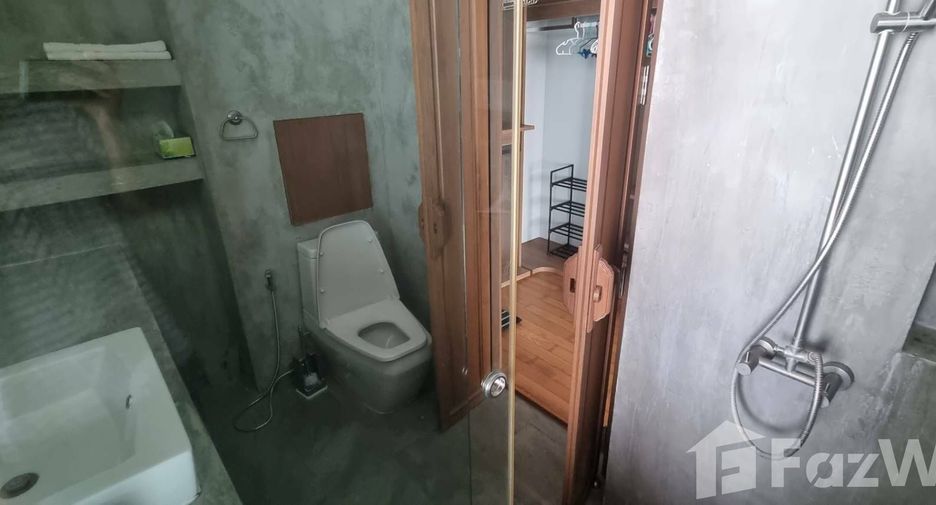 For rent 2 bedrooms condo in Bang Kho Laem, Bangkok