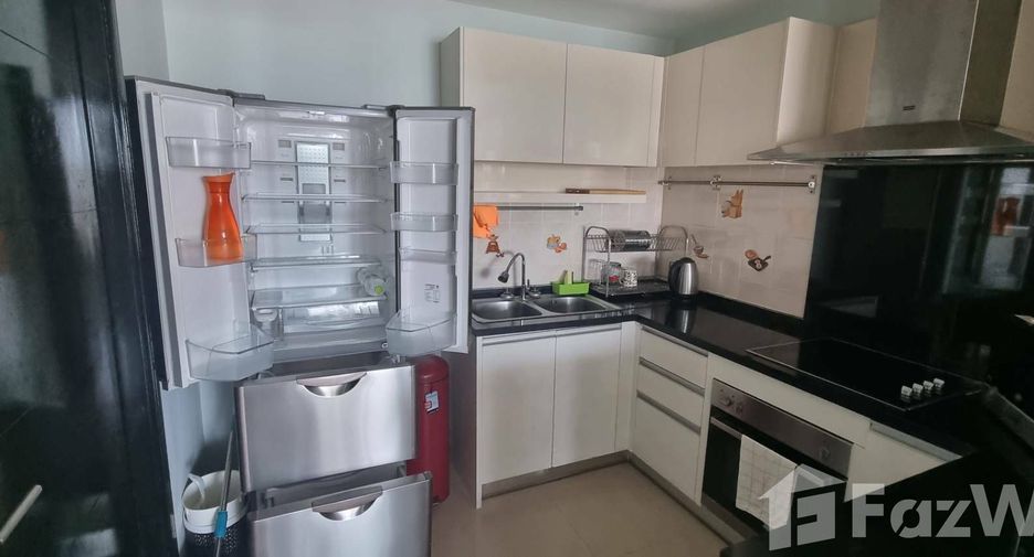For rent 2 bedrooms condo in Bang Kho Laem, Bangkok