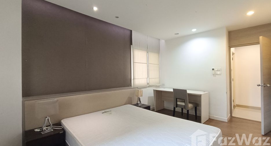 For rent 3 bedrooms apartment in Watthana, Bangkok