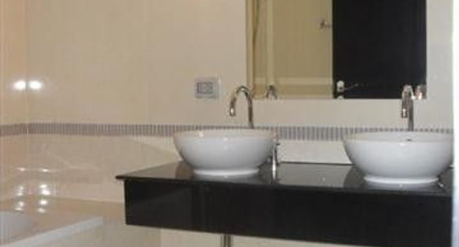 Wohnung zur Miete mit 3 Zimmer in Ratchathewi, Bangkok