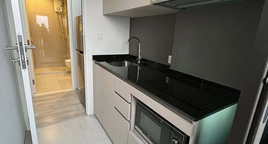 For rent 1 bed condo in Khan Na Yao, Bangkok