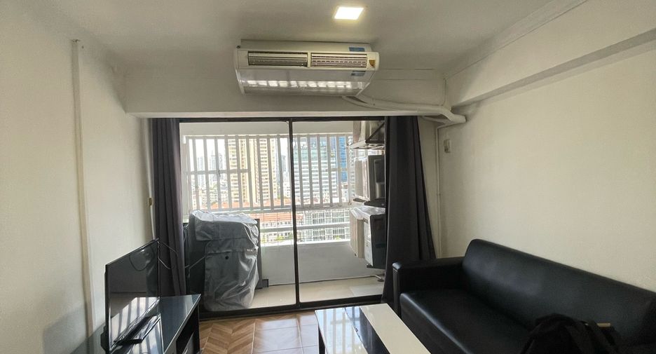 À louer 2 chambres condo à Watthana, Bangkok