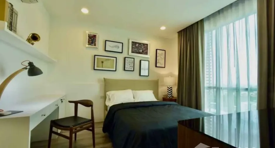 For rent 3 bedrooms condo in Sathon, Bangkok