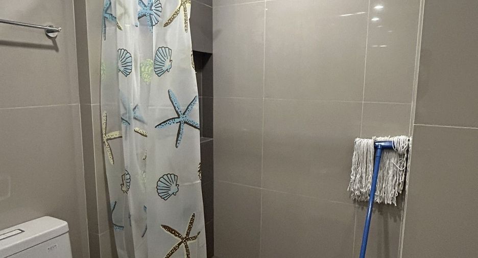 Condo en alquiler de estudio en Bang Phlat, Bangkok