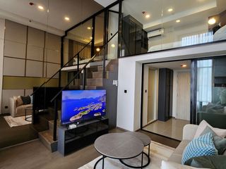 Condo en alquiler de 1 habitaciones en Bang Rak, Bangkok