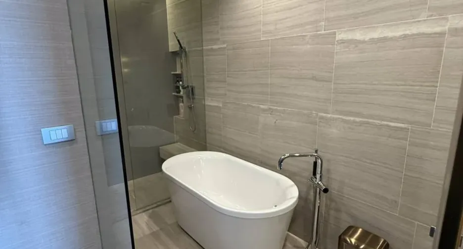 Wohnung zur Miete mit 3 Zimmer in Sathon, Bangkok