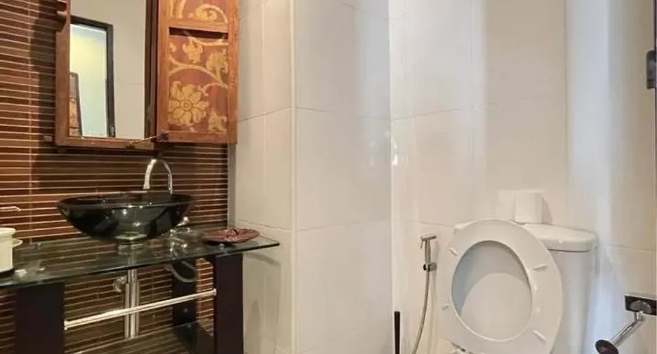 Casa adosada en alquiler de 4 habitaciones en Watthana, Bangkok