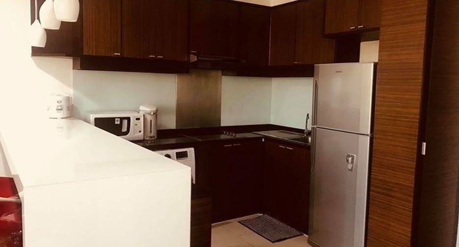 For rent 2 bedrooms condo in Pathum Wan, Bangkok