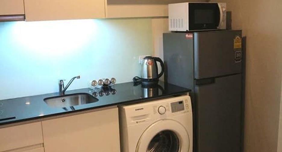 For rent 1 bed condo in Watthana, Bangkok