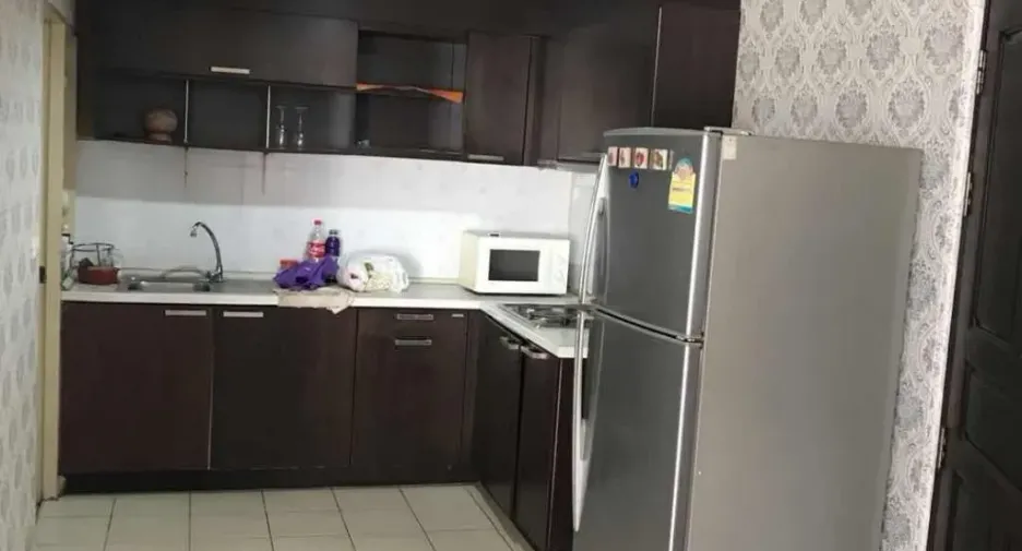 For rent 2 bedrooms condo in Yan Nawa, Bangkok