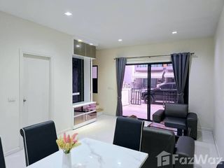 For rent 4 bedrooms townhouse in Prawet, Bangkok