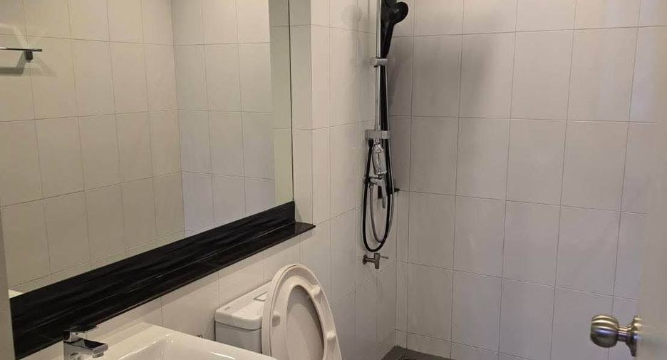 Reihenhaus zur Miete mit 4 Zimmer in Prawet, Bangkok