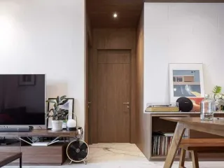 For rent 2 bedrooms condo in Bang Rak, Bangkok