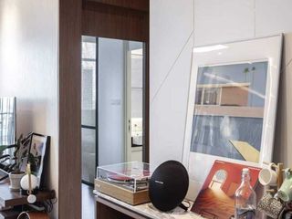 For rent 2 bedrooms condo in Bang Rak, Bangkok