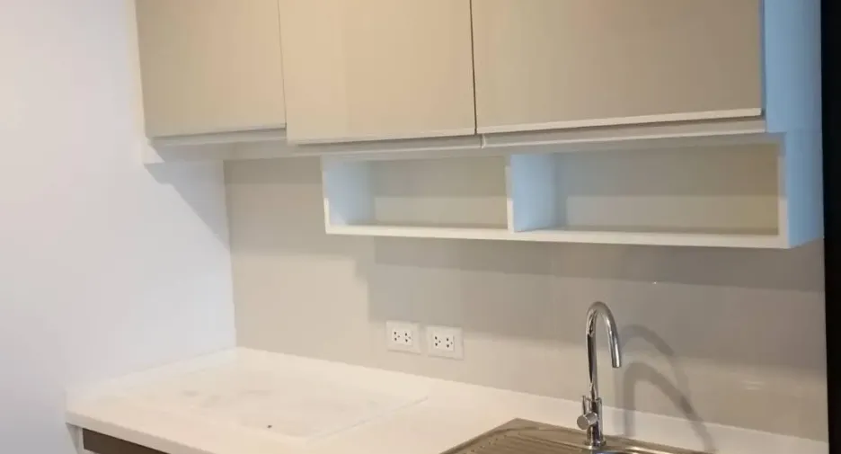 For rent 1 bed condo in Khlong San, Bangkok