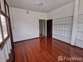 For rent 5 ベッドルーム house in Bang Na, Bangkok